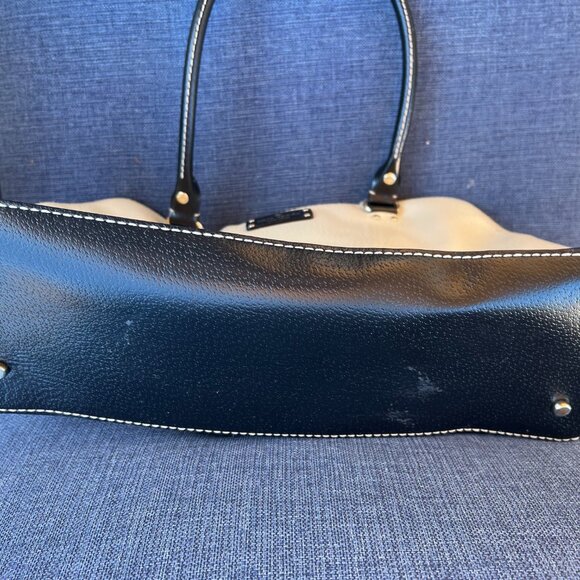 Kate Spade Creme and Black Purse - Picture 4 of 6